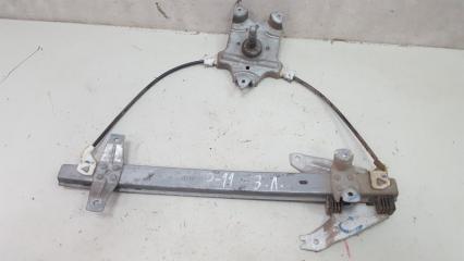Стеклоподъемник механический задний левый Nissan Primera 1998