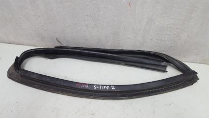 Запчасть уплотнительная резинка стекла Jaguar S-type 1999