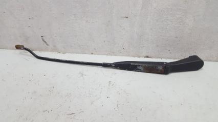 Поводок дворника Nissan Primera 1992г