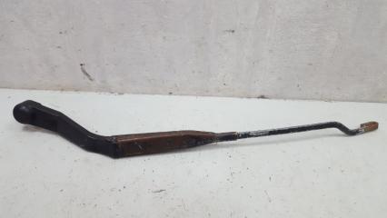 Поводок дворника Nissan Primera 1992г