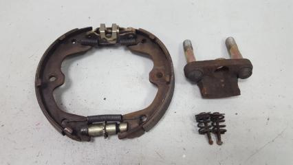 Механизм разведения колодок ручника задний правый Nissan Skyline 2005