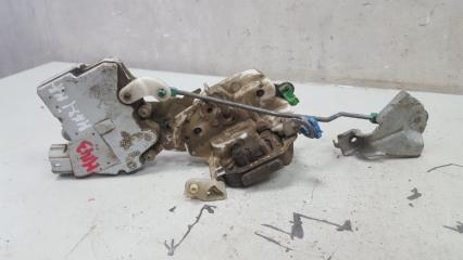 Замок двери задний правый Nissan Maxima 1997 Б/У Замок двери задний правый Nissan Maxima 1997