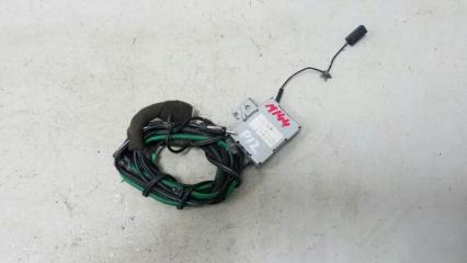 Усилитель антенны Nissan Primera 2003 Б/У Усилитель антенны Nissan Primera 2003