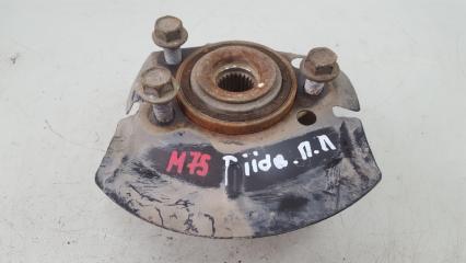 Ступица передняя левая Nissan Tiida 2008