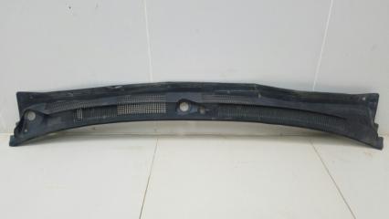 Жабо под дворники Nissan Primera 1998