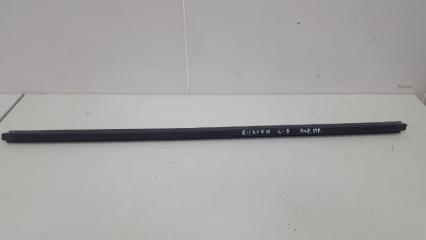 Фото запчасти уплотнитель бархотка стекла двери внутренний Citroen C5 2002 Б/У запчасть Запчасть уплотнитель бархотка стекла двери внутренний Citroen C5 2002