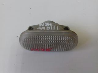 Запчасть повторитель в крыло Nissan Tiida 2008