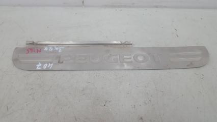 Фото запчасти накладка порога внутренняя задняя Peugeot 407 2004 Б/У запчасть Запчасть накладка порога внутренняя задняя Peugeot 407 2004