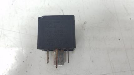 Запчасть реле включения вентилятора Porsche Cayenne 2005