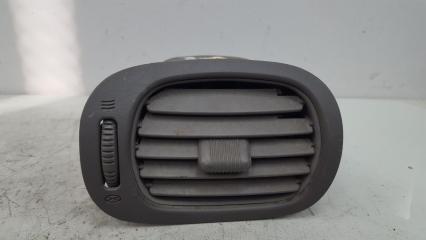 Запчасть дефлектор воздушный передний левый Dodge Caravan 2001