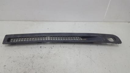 Жабо под дворники Nissan Skyline 2005