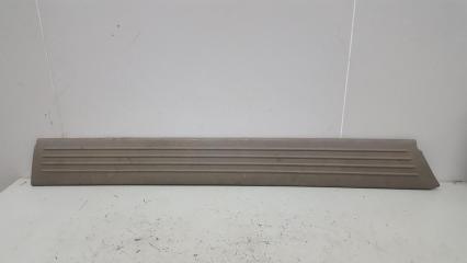 Запчасть накладка порога внутренняя задняя правая Dodge Caravan 2001