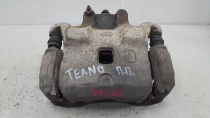 Тормозной суппорт передний правый Nissan Teana 2004