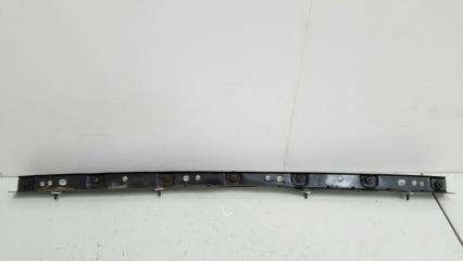 Запчасть направляющая заднего бампера Nissan Maxima 1997