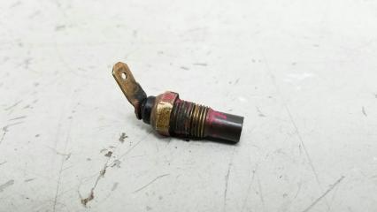 Фото запчасти датчик температуры двигателя Mitsubishi Galant 8 1998 Б/У запчасть Запчасть датчик температуры двигателя Mitsubishi Galant 8 1998