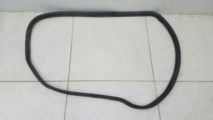 Запчасть уплотнительная резинка проема двери Nissan Almera Classic 2008