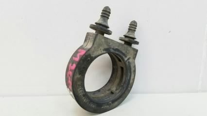 Запчасть резинка крепление насоса водяного помпы Porsche Cayenne 2005