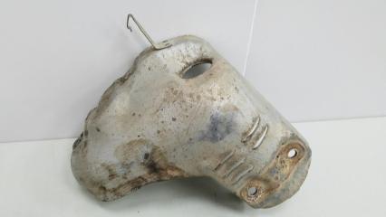 Фото запчасти кожух выпускного коллектора тепловой экран Daihatsu Storia 2003 Б/У запчасть Запчасть кожух выпускного коллектора тепловой экран Daihatsu Storia 2003