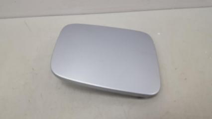 Фото запчасти лючок бензобака Daihatsu Storia 2003 Б/У запчасть Запчасть лючок бензобака Daihatsu Storia 2003