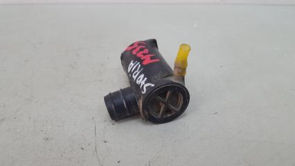 Фото запчасти моторчик омывателя Daihatsu Storia 2003 Б/У запчасть Запчасть моторчик омывателя Daihatsu Storia 2003