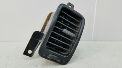 Запчасть дефлектор воздушный передний левый Nissan Maxima 1997