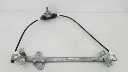 Запчасть стеклоподъемник механический передний правый Volvo 440 1988