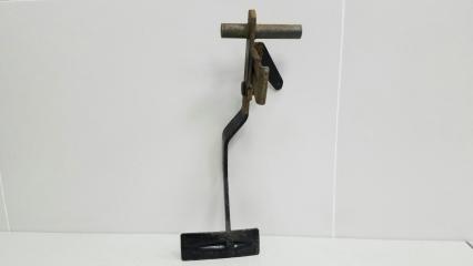 Педаль тормоза Dodge Stratus 2 2002