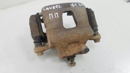 Тормозной суппорт передний правый Nissan Laurel 2001