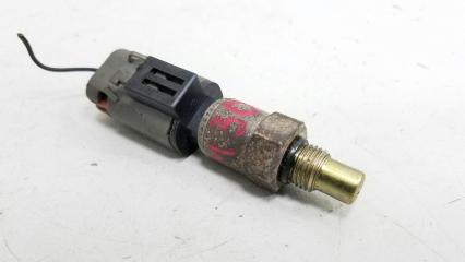 Запчасть датчик давления гура Nissan Laurel 2001