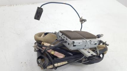 Усилитель антенны Nissan Laurel 2001 Б/У Усилитель антенны Nissan Laurel 2001