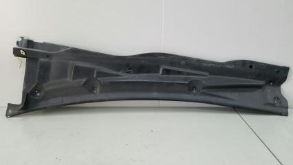 Жабо под дворники левое Nissan Laurel 2001