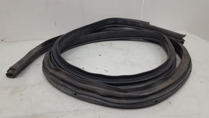 Уплотнительная резинка проема двери Dodge Stratus 2 2002