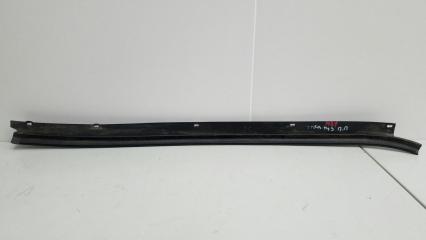 Молдинг стекла передний правый Dodge Stratus 2 stx EDZ 2.4л