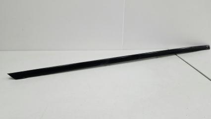 Запчасть молдинг стекла задний правый SAAB 9000 1986