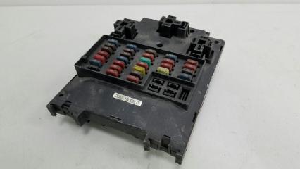 Блок предохранителей Infiniti QX4 1999