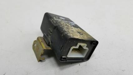 Блок управления центральным замком Nissan Primera 1992г Б/У Блок управления центральным замком Nissan Primera 1992г