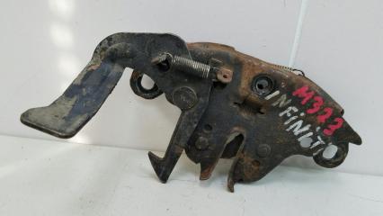 Запчасть замок капота Infiniti QX4 1999