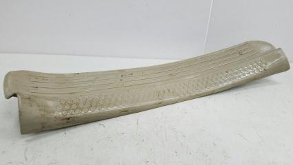 Запчасть накладка порога внутренняя задняя Infiniti QX4 1999