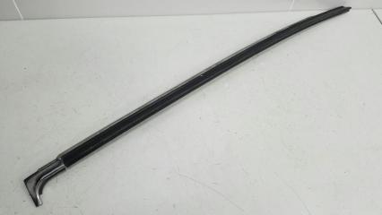 Молдинг стекла передний левый Nissan Primera 1992г P10 GA16DS 1.6л Б/У