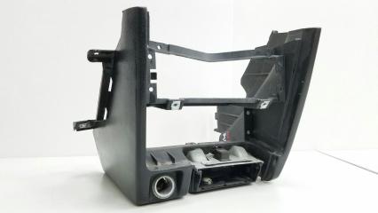 Центральная консоль Nissan Primera 1992г Б/У Центральная консоль Nissan Primera 1992г