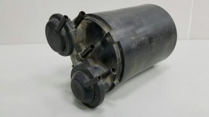 Абсорбер топливных паров Nissan Primera 1992г Б/У Абсорбер топливных паров Nissan Primera 1992г