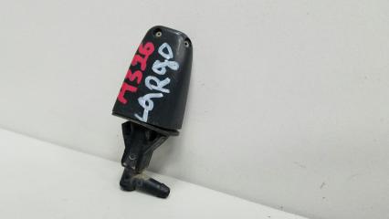 Форсунка омывателя Nissan Largo 1994