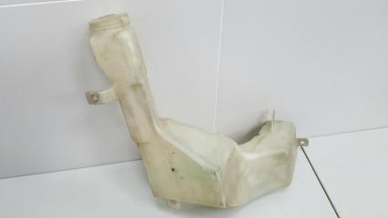 Бачок омывателя Nissan Largo 1994