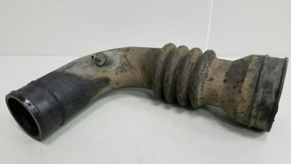 Запчасть патрубок воздушного фильтра Nissan Largo 1994