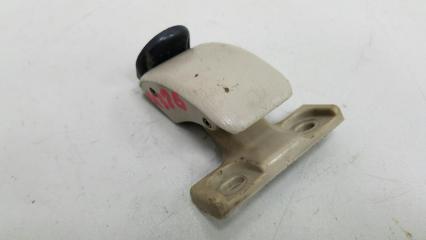 Ручка двери внутренняя закрывания Nissan Largo 1994