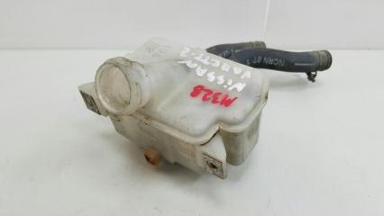 Фото запчасти бачок для тормозной жидкости Nissan Vanette 1988 Б/У запчасть Запчасть бачок для тормозной жидкости Nissan Vanette 1988