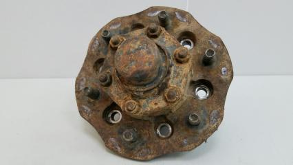 Ступица передняя правая Nissan Vanette 1988