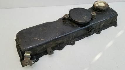 Крышка клапанная головки блока цилиндров гбц Nissan Largo 1994