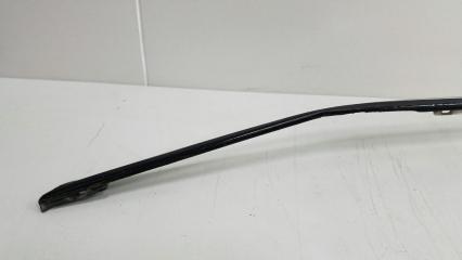 Молдинг стекла передний левый Nissan Largo W30 CD20TD 2л