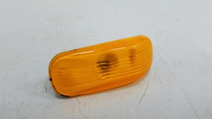 Запчасть повторитель в крыло SAAB 9000 1986